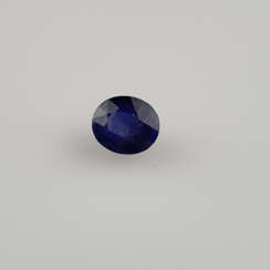 Loser Saphir- blauer Saphir, oval facettiert, ca.9.12ct, mit IDT-Zertifikat