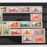 Saargebiet / Saarland - aus 1929 - ca. 1955 auf 13 großen Steckkarten mit tadellosen postfrischen Marken und Sätzen, - фото 3