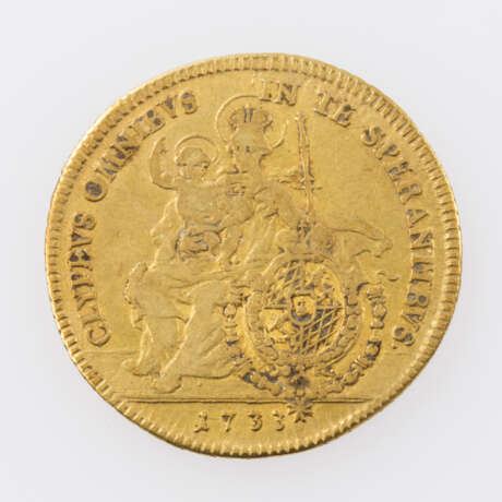 Bayern / Gold - 1 / 2 Carolin 1733, Karl Albrecht (1726-1744), Avers: Brustbild n.r., - photo 2