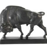 Bildhauer des 20. Jahrhundert ''Bison'' - photo 1