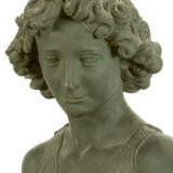Large bronze sculpture of David with the head of Goliath - photo 3