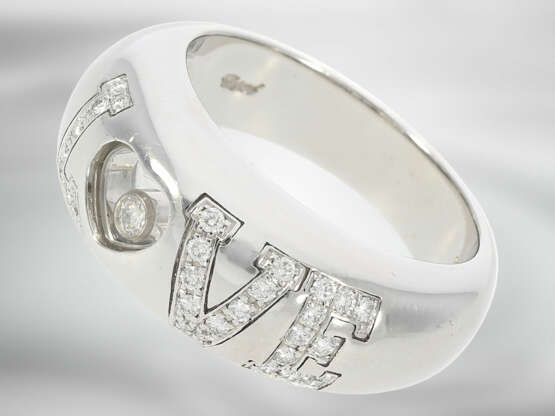 Ring: hochwertiger Weißgoldring "Love" mit Brillanten, signiert Chopard, 18K Weißgold - photo 2