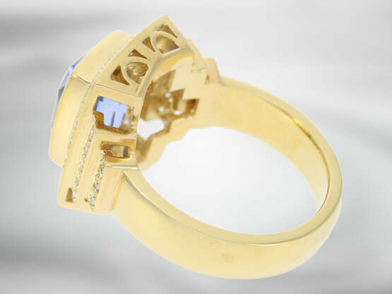 Ring: hochwertiger, sehr dekorativer Brillantring mit Ceylon-Saphir von ca. 5,9ct, 18K Gold, mit GRS Gemstone Report aus der Schweiz - photo 4