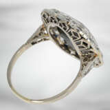 Ring: hochwertiger antiker Saphirring mit Altschliff-Diamanten, insgesamt ca. 10,76ct, 18K Weißgold - фото 6