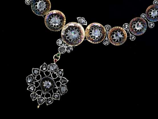 Kette: museales, orientalisches Diamantcollier, 19. Jahrhundert, ca.10ct Diamanten, inklusive Gutachten - фото 1