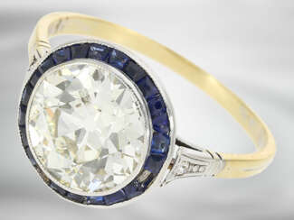 Ring: antiker Saphir/Diamant-Goldschmiedering mit großem Altschliff-Diamant von ca. 2,5ct.