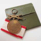 Lippe-Detmold: Leopold-Orden, Bronzene Medaille, mit Schwertern, in Tüte. - фото 2