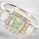 Ring: hochdekorativer neuwertiger Goldring mit extrem seltenem natürlichen Fancy Green Diamanten von 1,54ct, pinken Brillanten und weißen Diamanten, mit GIA Report - photo 5