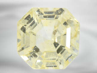 Saphir: unbehandelter gelber Saphir im Octagonal-Cut, ca. 16,17ct, Herkunft Ceylon, mit GRS Gemstone Report aus der Schweiz