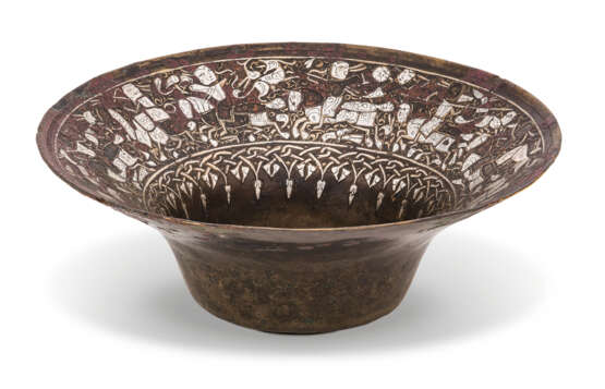 A SILVER-INLAID WHITE BRONZE FLARING BOWL - фото 2