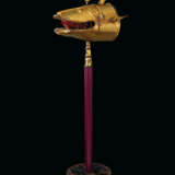 A GILT-COPPER FISH STANDARD (MAHI-MARATIB) - Foto 2