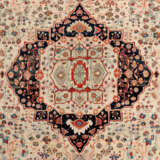 A KASHAN `MOHTASHAM` CARPET - photo 2