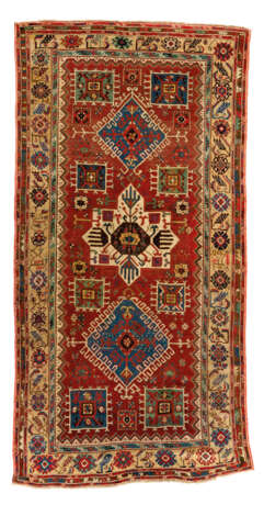 A CENTRAL ANATOLIAN RUG - фото 1