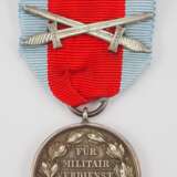 Schaumburg-Lippe: Militär-Verdienstmedaille, mit gekreuzten Schwertern. - photo 1