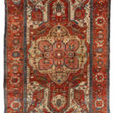 A HERIZ CARPET - photo 1