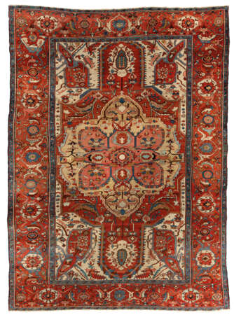 A HERIZ CARPET - photo 1