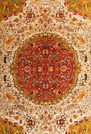 AN AMRITSAR CARPET - photo 2