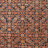 AN EXTREMELY LARGE FEREGHAN CARPET - photo 2