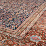 AN EXTREMELY LARGE FEREGHAN CARPET - фото 4