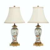 A PAIR OF CHINESE EXPORT ORMOLU-MOUNTED FAMILLE VERTE BALUSTER VASES, MOUNTED AS LAMPS - фото 3
