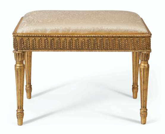 A LATE GEORGE III GILTWOOD AND GILT-COMPOSITION STOOL - фото 2