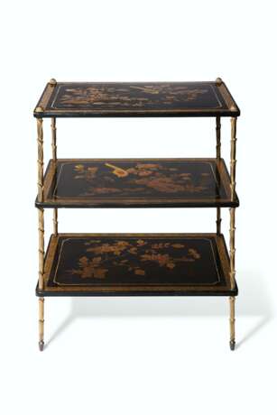 Jansen, Maison. A FRENCH GILT-METAL AND BLACK AND GILT LACQUERED ETAGERE - photo 1