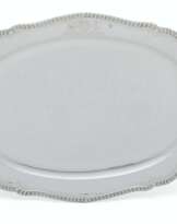 A GEORGE III SILVER MEAT DISH