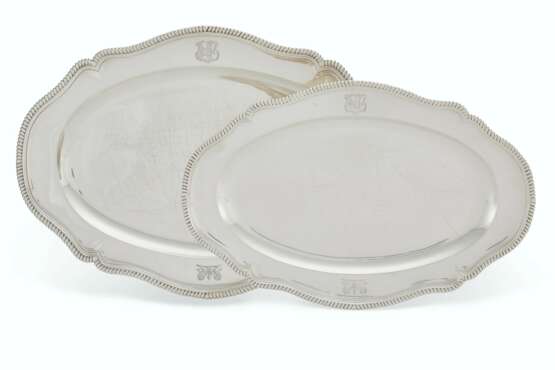 Kandler, Charles Frederick. A PAIR OF GEORGE II SILVER MEAT DISHES - photo 1