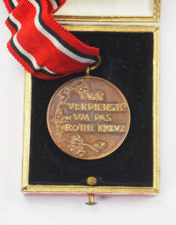 Preussen: Rot-Kreuz Medaille, 3. Klasse, im Etui. - photo 2