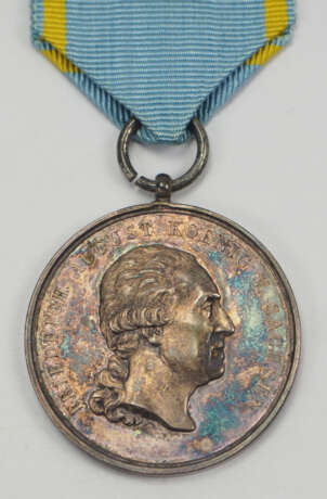 Sachsen: Militär-St. Heinrichs Orden, Silberne Medaille. - photo 1