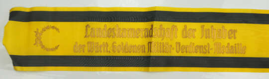 Württemberg: Kranzschleife der Landeskameradschaft der Inhaber der Württ. Goldenen Militär-Verdienst-Medaille. - photo 1