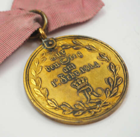 Württemberg: Ehrenmedaille für den Sieg am 1. Februar 1814 bei Brienne, in Gold. - photo 2