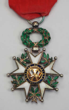 Frankreich : Orden der Ehrenlegion, 9. Modell (1870-1951), Ritterkreuz. - Foto 2