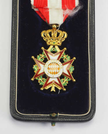 Monaco: Orden des heiligen Karl, 3. Modell (seit 1863), Offizierskreuz, im Etui. - photo 3
