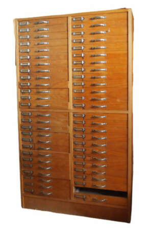 Ordenschrank. - photo 1