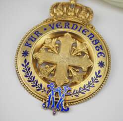Preussen: Frauen-Verdienstkreuz, in Gold (1907-1918).