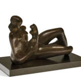 Moore, Henry. HENRY MOORE (1898-1986) - photo 2