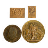 Konvolut Medaillen und Plaketten, 4 Stück, darunter - фото 1
