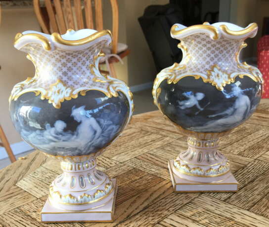 “Pair of Meissen pate-sur-pate vases” - photo 2