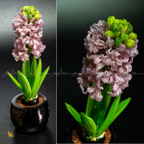 Цветок из стекла „Zusammensetzung aus farbigem Glas Pink Hyacinth -5“, Farbiges Glas, Gusstechnik, Realismus, ботаническая скульптура, Russland, 2021 - Foto 1