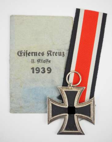 Eisernes Kreuz, 1939, 2. Klasse, in Tüte - Hersteller "27". - фото 1
