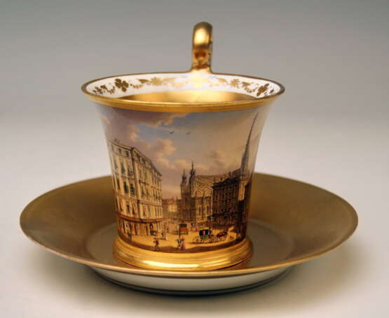 Vienna Imperial Porcelain Cup Saucer Painted Viennese Veduta Golden Shaded 1822 “VERKAUFT Vienna Cup Veduta 1822”, Austria, 1822 - photo 6
