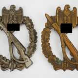 Lot von 2 Infanterie-Sturmabzeichen, Bronze - hohl geprägt. - фото 1