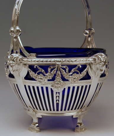 Silver 800 Art Nouveau Basket Original Blue Glass Liner Bremen Germany Germany/ Bremer Silberwarenfabrik circa 1905-1910 Argent Allemagne 1905 - photo 3
