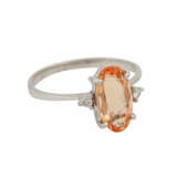 Ring mit apricotfarbenem Topas und 2 Achtkantdiamanten, - Foto 1