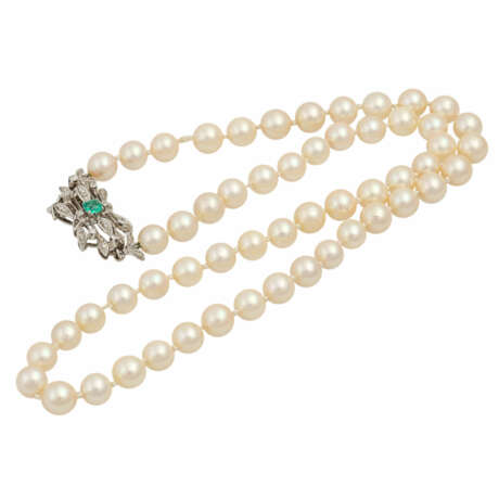 Perlenkette mit Smaragd-Diamantschließe, - Foto 3