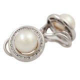 Schmuckset aus Ring und Ohrclips mit Perlen und Brillanten, - Foto 6