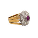 Ring mit pinkfarbenem Saphir und Diamanten von zusammen ca. 1,6 ct, - Foto 1