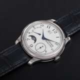 F.P. Journe. F. P. JOURNE, A PLATINUM WRISTWATCH WITH POWER RESERVE AND MOON-PHASE, OCTA AUTOMATIQUE LUNE - photo 1