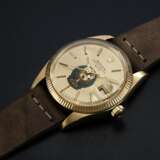Rolex. ROLEX, A GOLD OYSTER PERPETUAL DATE WITH UAE ARMED FORCES DIAL, REF. 1503 - фото 1